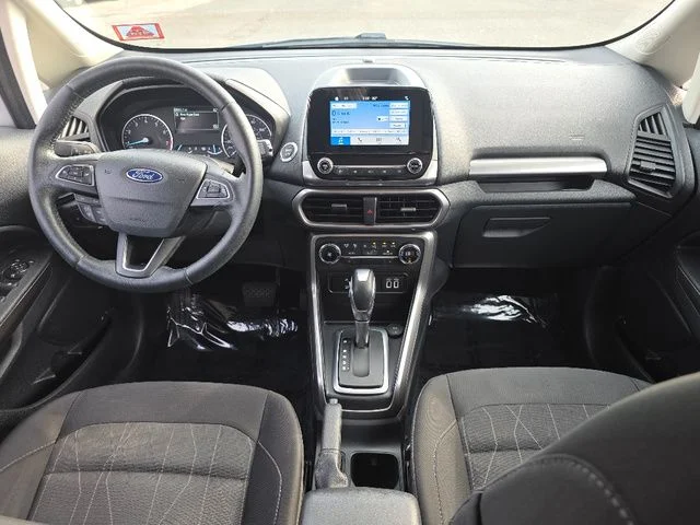 Used 2018 Silver Metallic Ford SE image 18