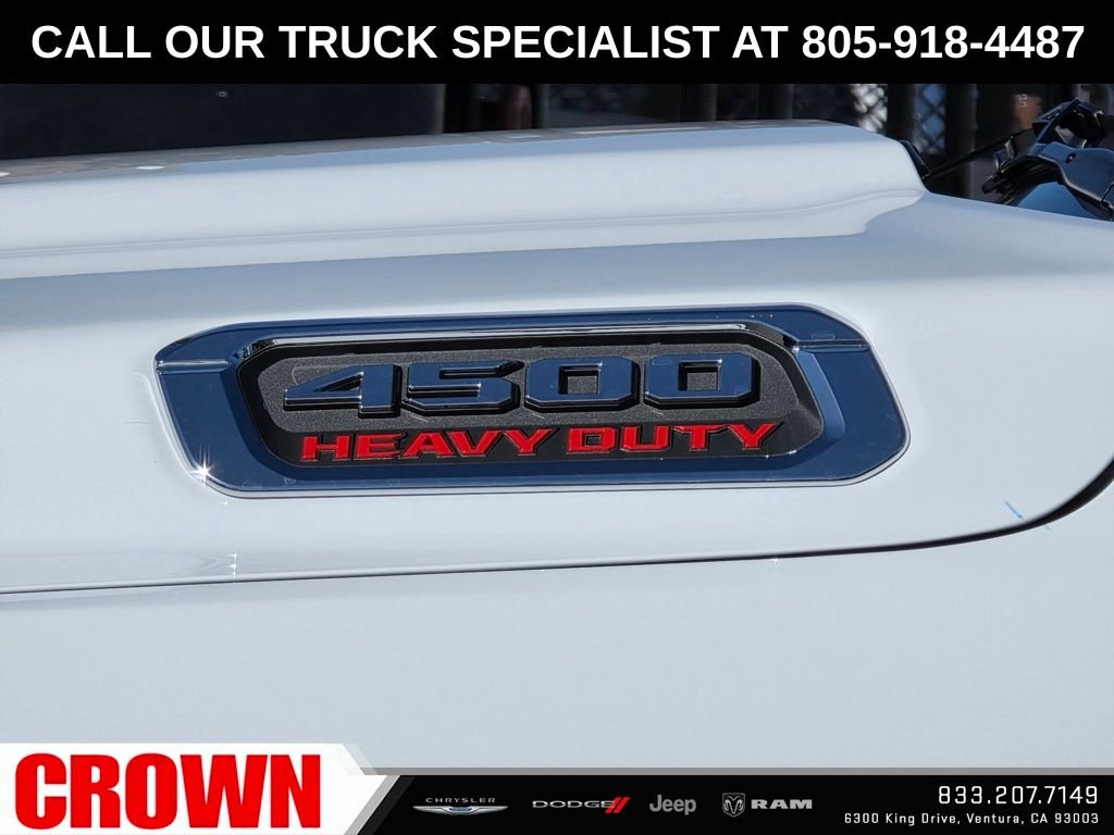 New 2026 Bright White Clear-Coat Exterior Paint RAM Tradesman image 10