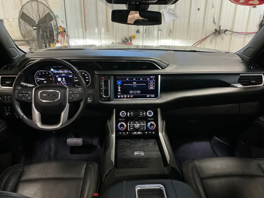 Used 2021 Black GMC Denali image 18
