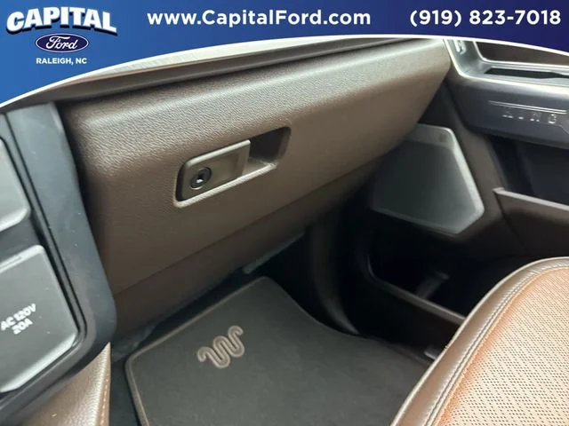 Used 2024 White Ford King Ranch image 28