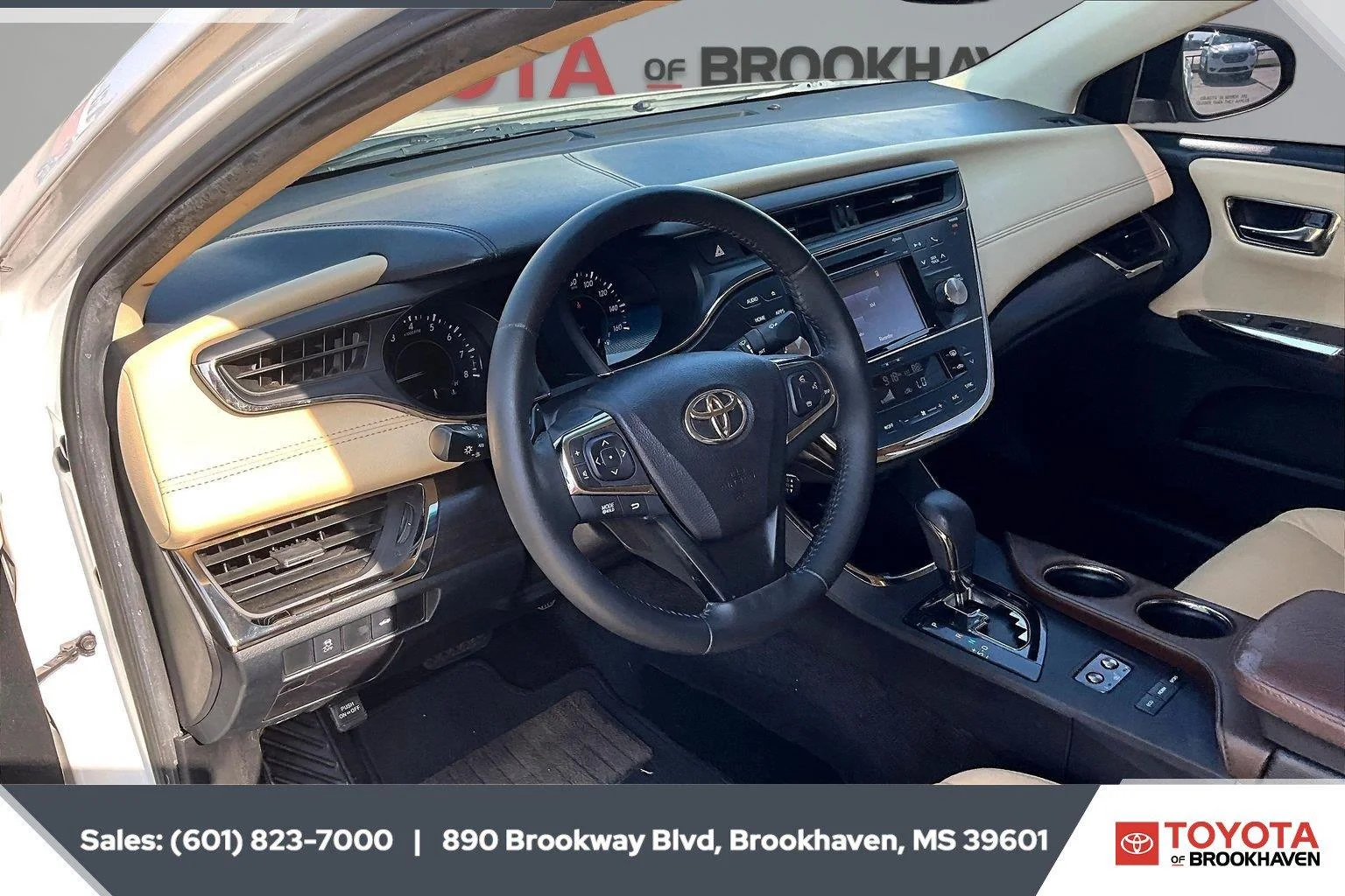 Used 2016 Blizzard Pearl Toyota XLE Plus image 12