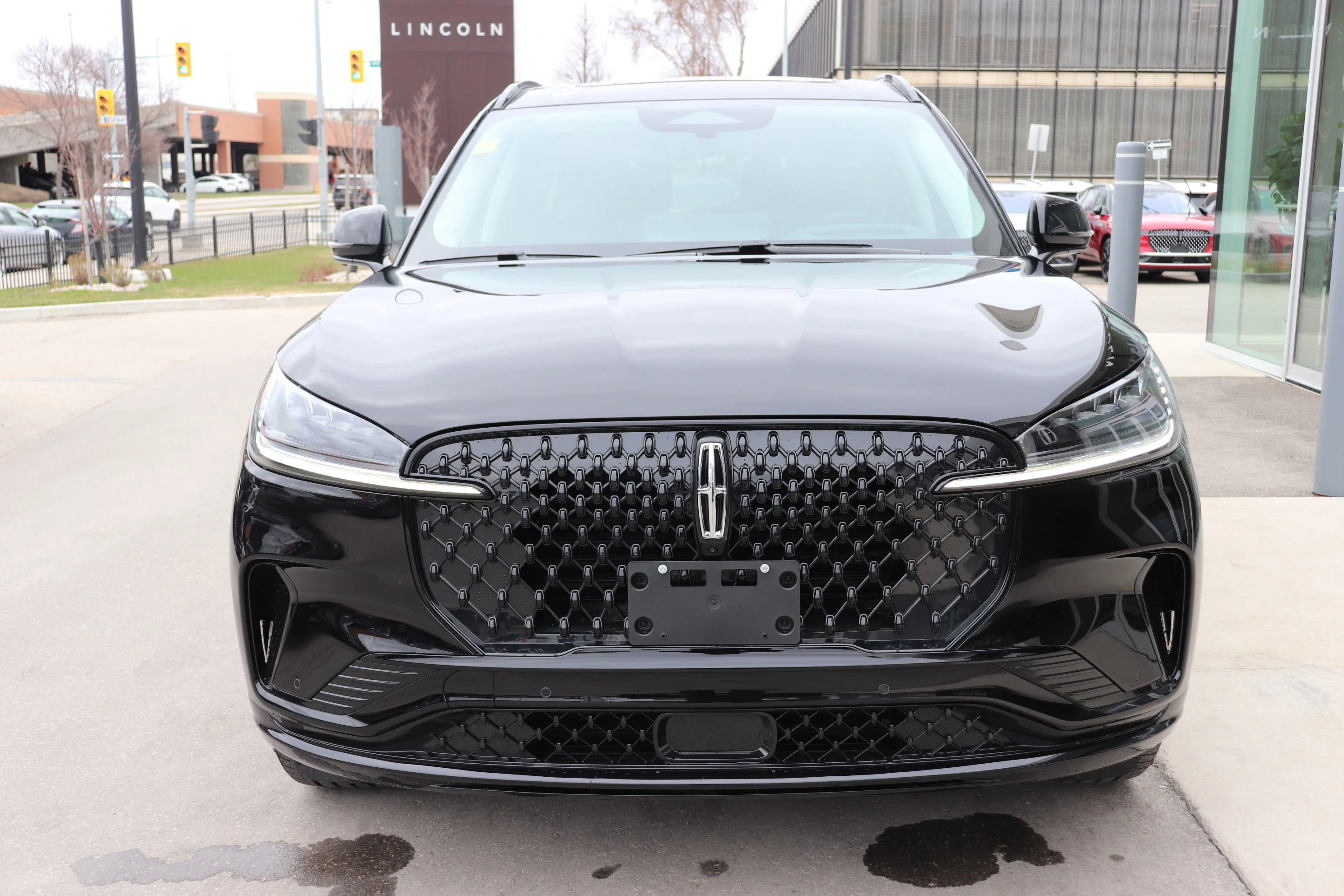 New 2026 INFINITE BLACK METALLIC Lincoln Reserve image 2