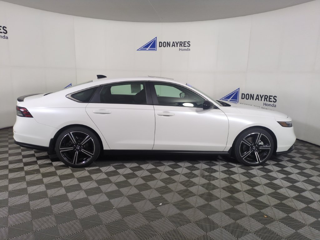 2025 Honda Accord Hybrid Sport - Photo 11