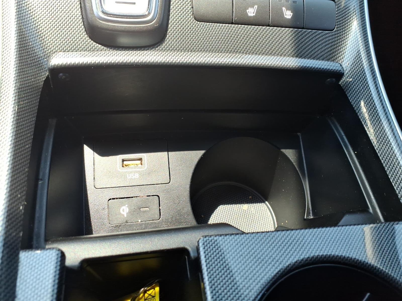 Used 2021 Hampton Gray Hyundai SEL image 28