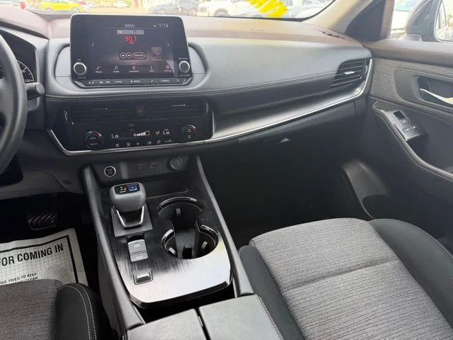 2022 Nissan Rogue SV - Photo 32