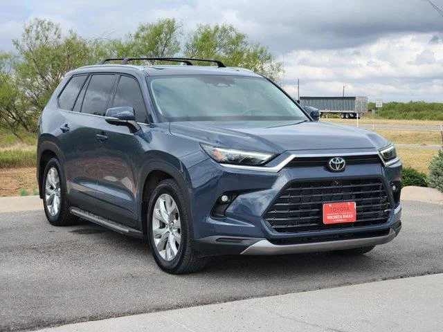 Used 2025 Storm Cloud Toyota Limited Front-Wheel Drive image 3
