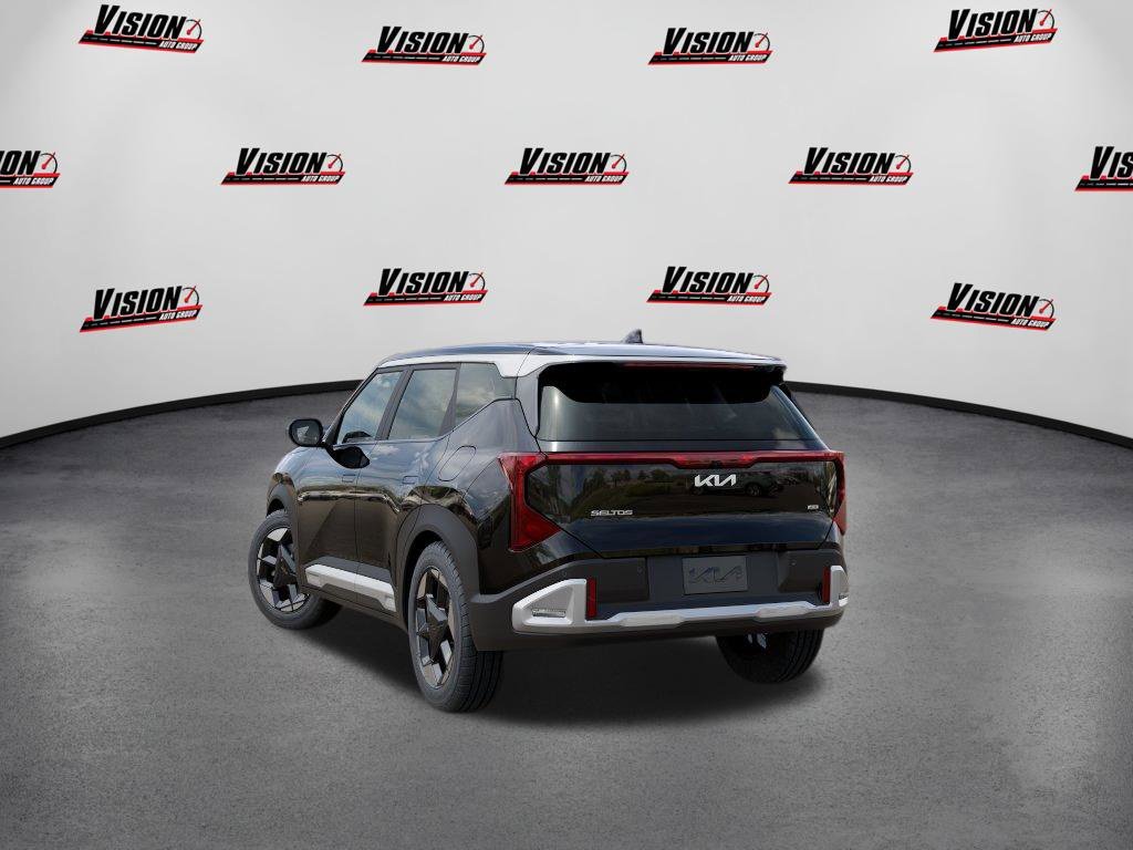 New 2027 Black Kia S image 4