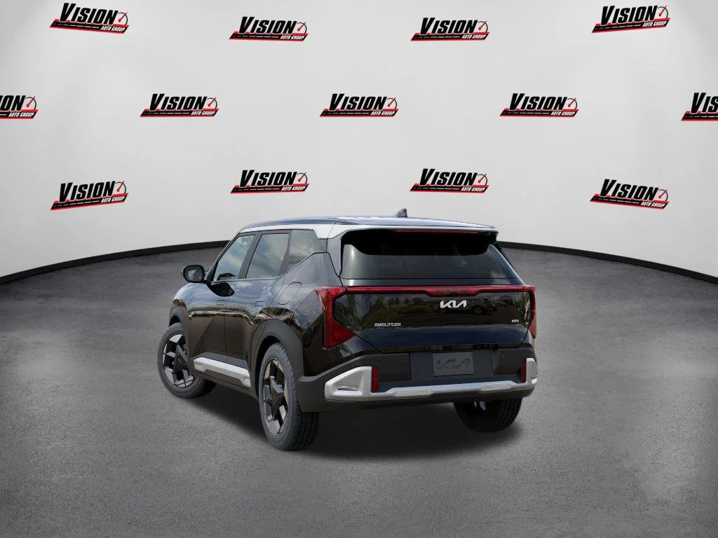 New 2027 Black Kia S image 4