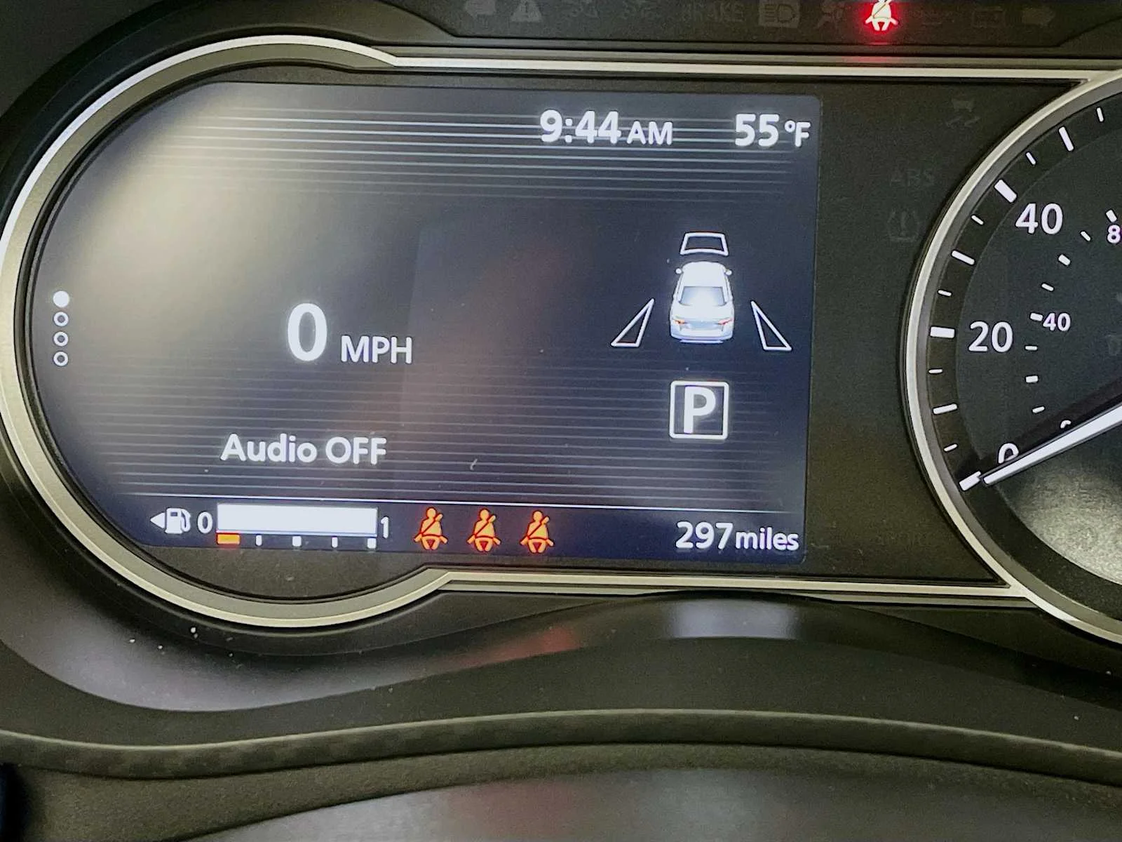 Used 2025 Aspen White Tricoat Nissan SV image 10