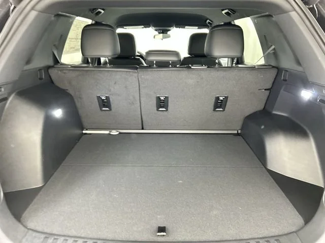 New 2026 Mosaic Black Metallic Chevrolet LT image 7