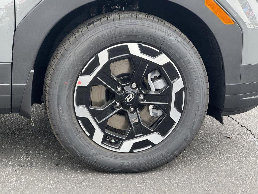 New 2026 Gray Hyundai SEL FWD image 3