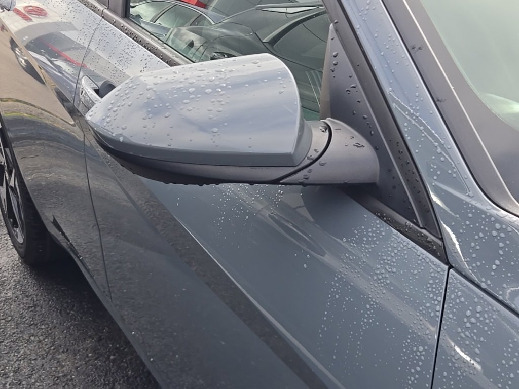 Used 2023 Gray Hyundai SEL image 7