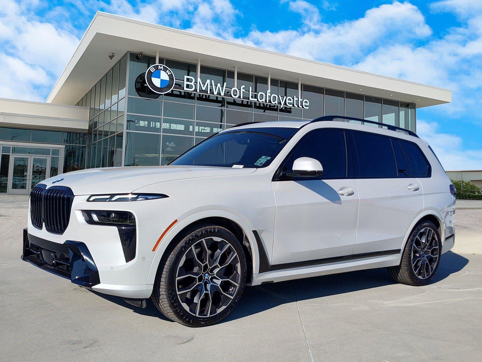 Certified Used 2024 Mineral White Metallic BMW xDrive40i image 1