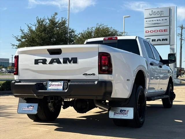 New 2027 Bright White Clear-Coat Exterior Paint RAM TRADESMAN image 9