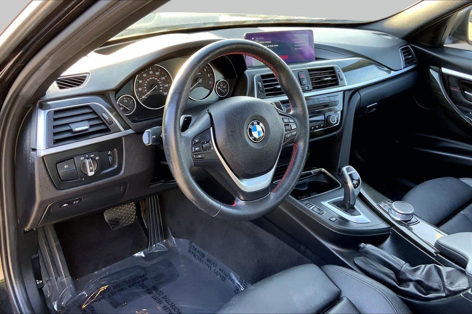 Used 2018 BLACK BMW 330i image 15
