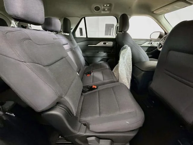 New 2026 Star White Metallic Tri-Coat Ford Active image 59