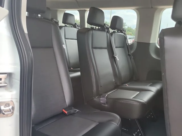 New 2026 Oxford White Ford XL image 13