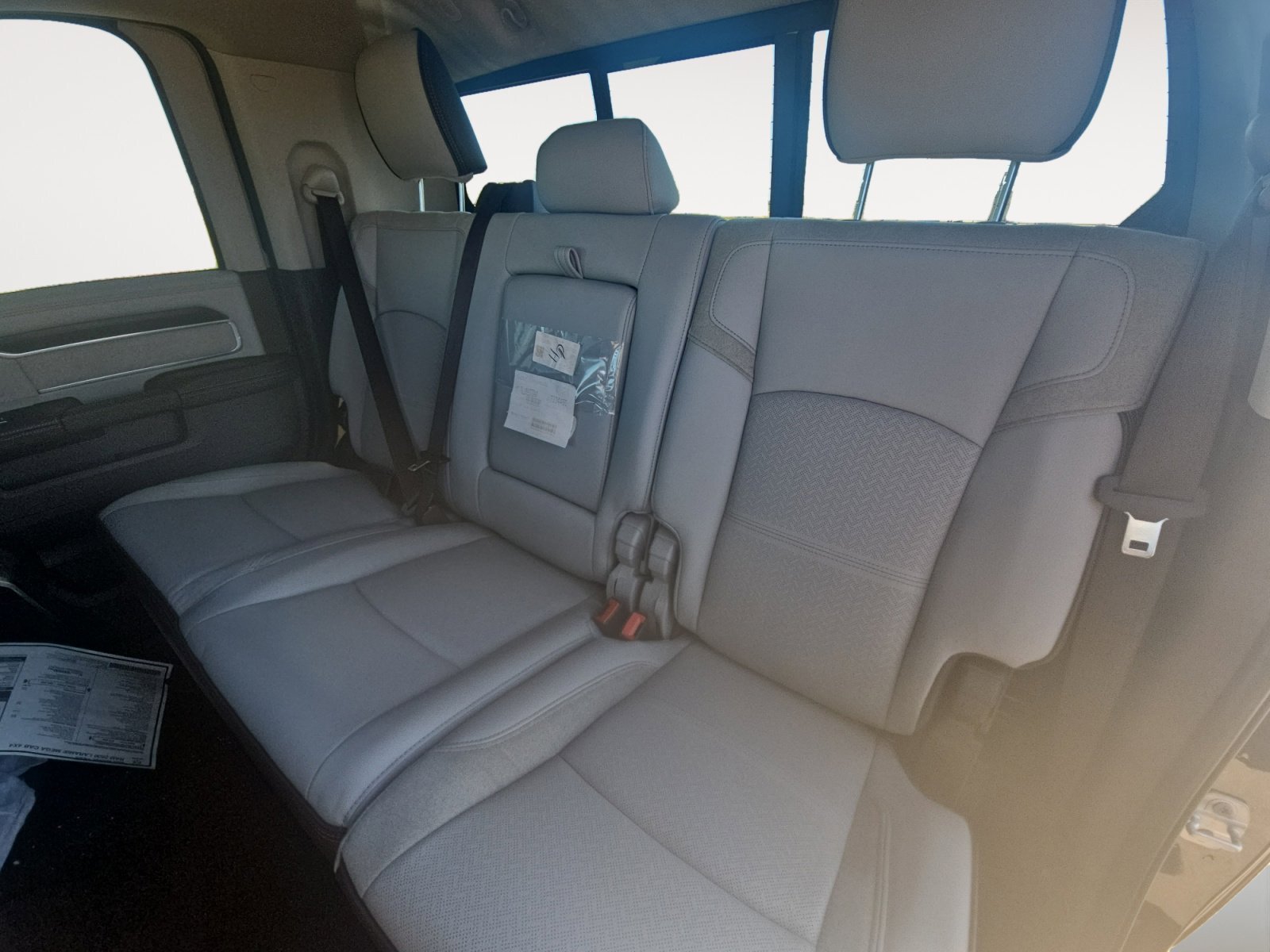 2025 RAM 2500 Laramie - Photo 23
