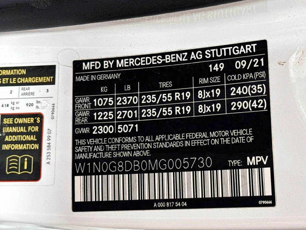 Used 2021 White Mercedes-Benz GLC 300 image 41