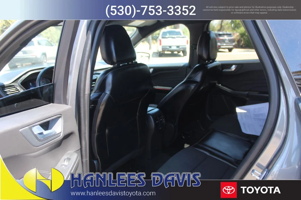 Used 2024 Gray Ford ST-Line image 16