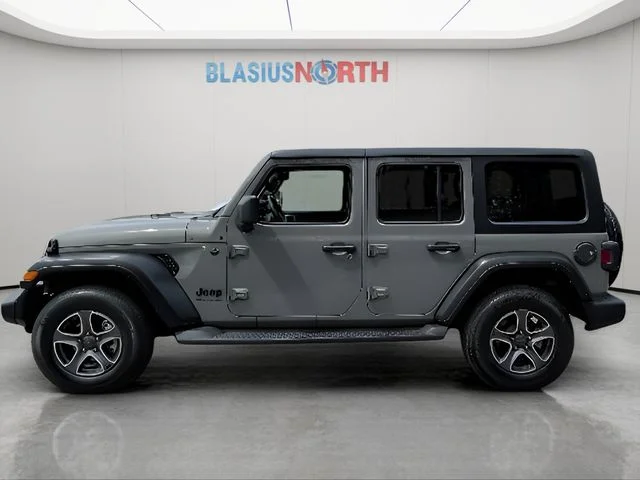 Used 2022 Gray Jeep Unlimited Sport S image 8