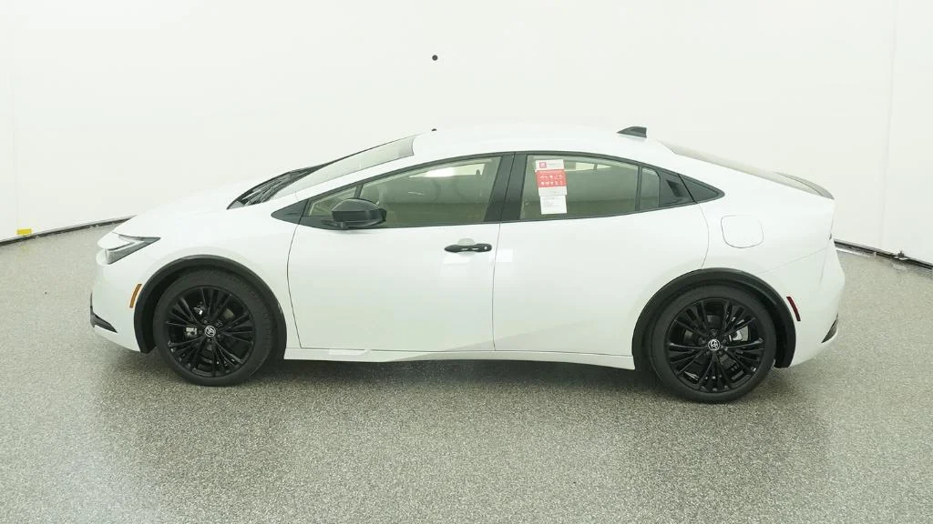 New 2026 Wind Chill Pearl Toyota Nightshade Edition image 20