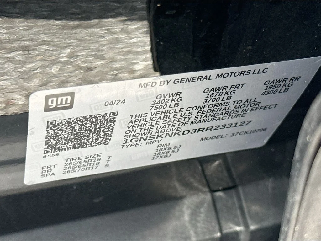Used 2024 Black Chevrolet LT image 33