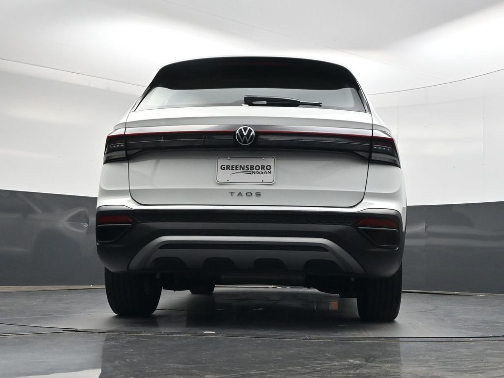 Used 2025  Volkswagen 1.5T S image 33