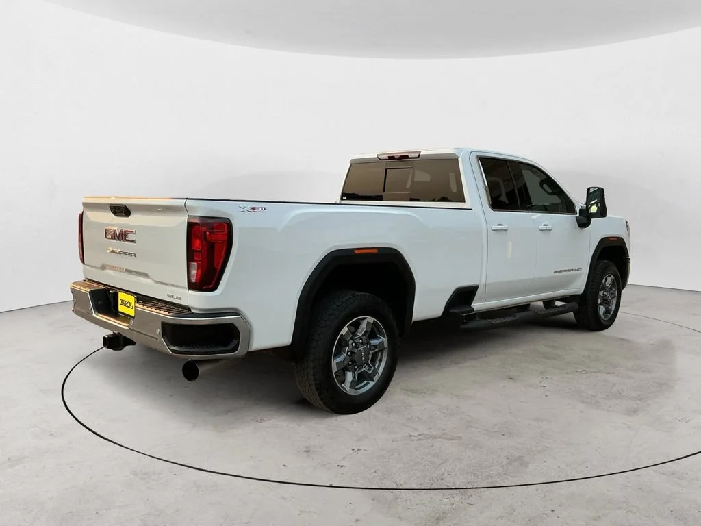 Certified Used 2025 Summit White GMC SLE image 5