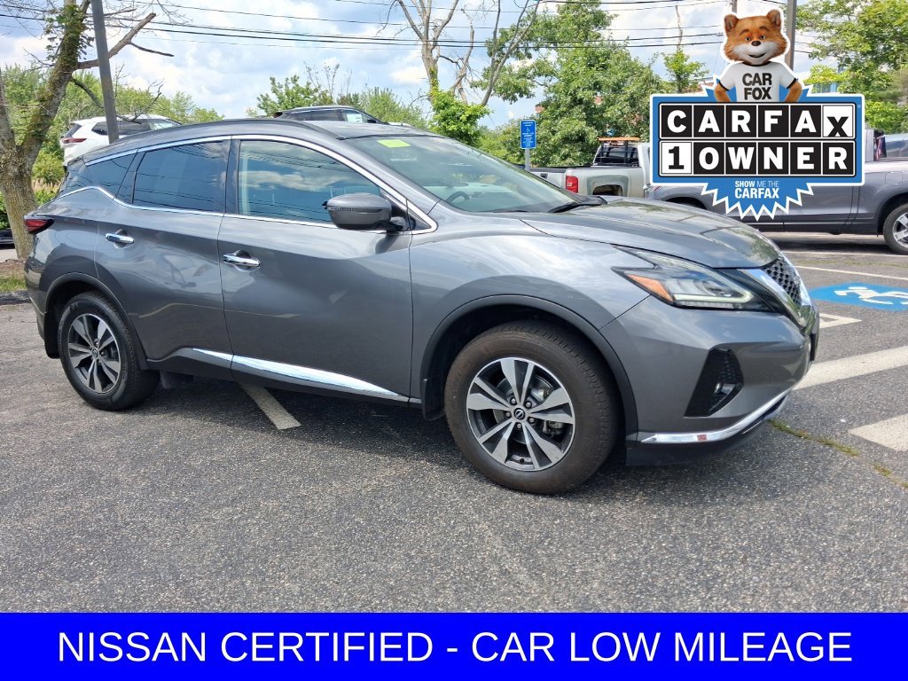 Used 2024 Gray Nissan SV image 3