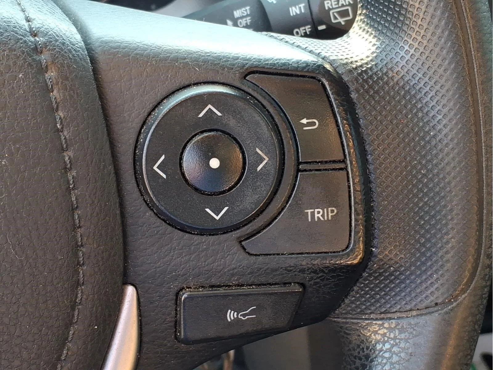 Used 2018 Ruby Flare Pearl Toyota LE image 21
