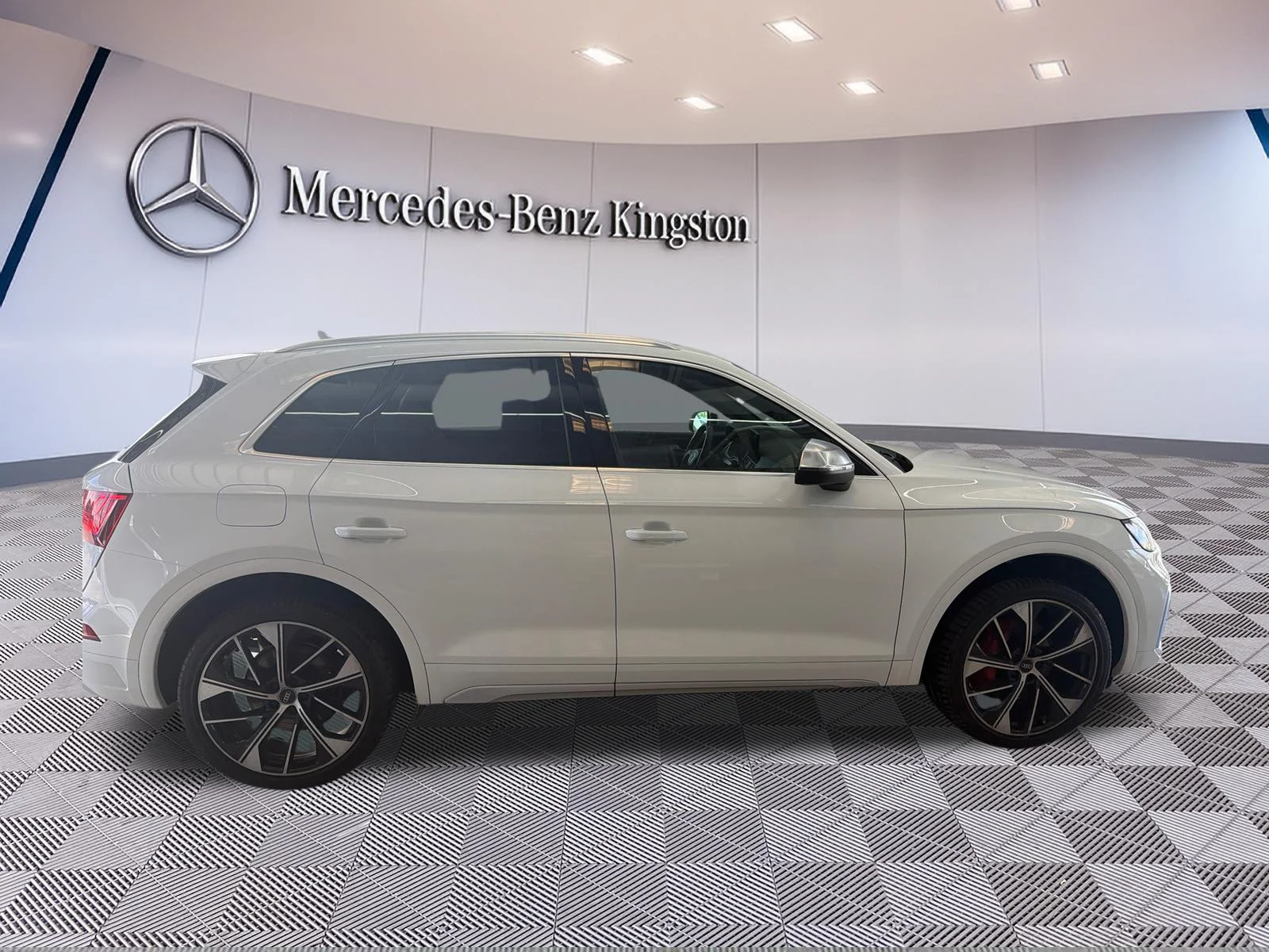 Used 2022 White Audi SQ5 Technik image 4