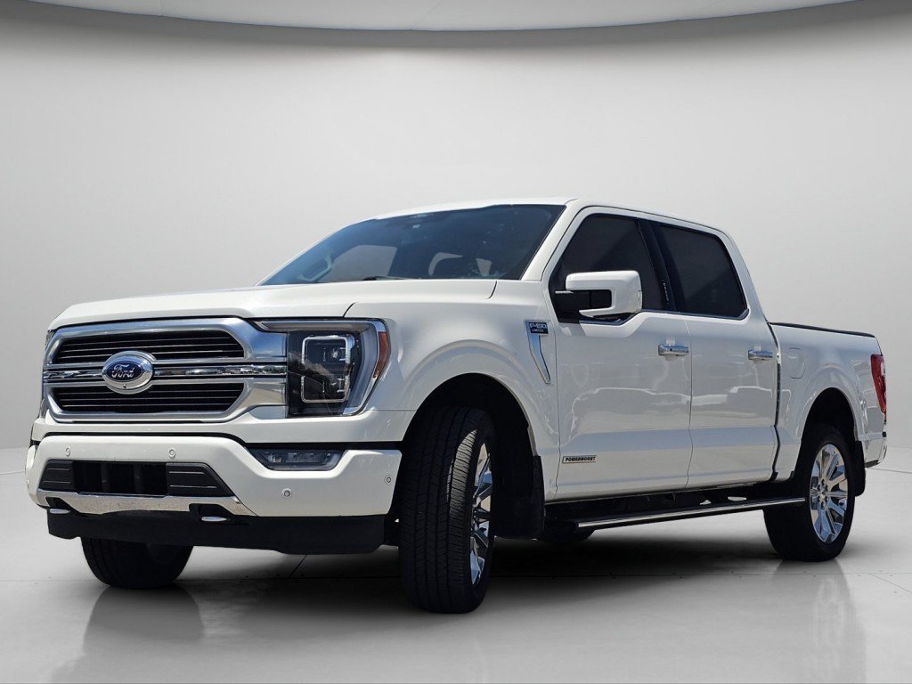Certified Used 2022 White Metallic Ford Limited image 24