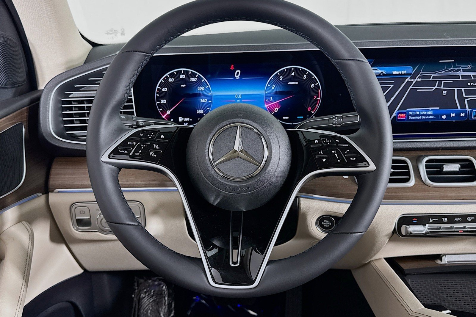 New 2026 Polar White Mercedes-Benz GLE 350 SUV image 17