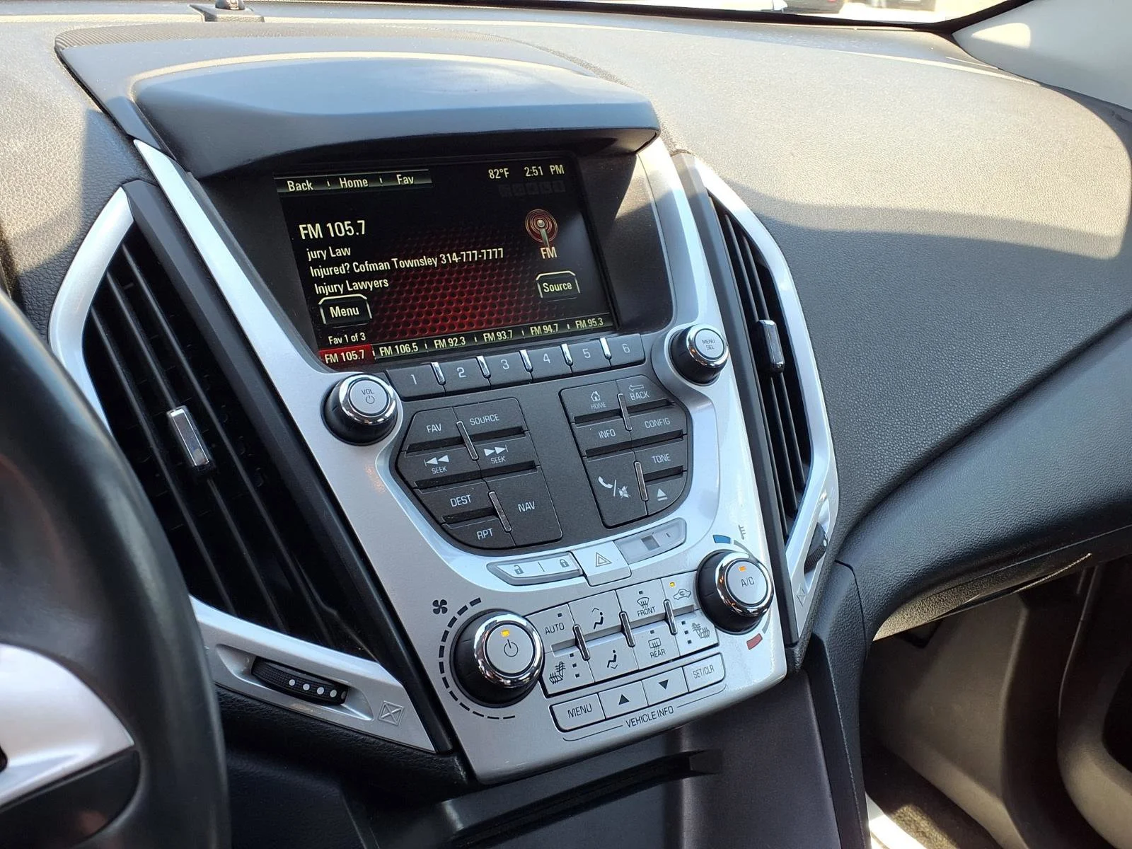 Used 2015 Iridium Metallic GMC SLT image 7