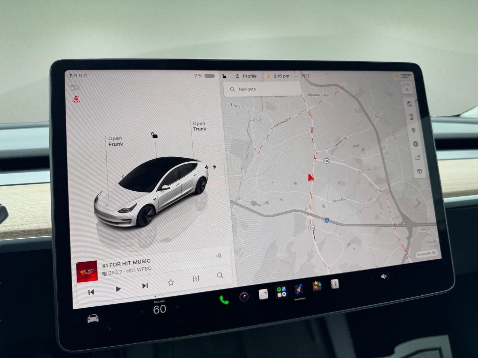 Used 2023  Tesla  image 16