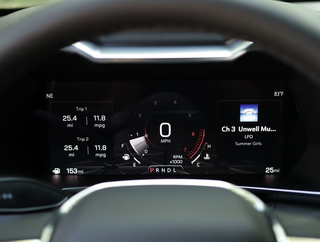 New 2026 Onyx Black GMC Elevation image 12