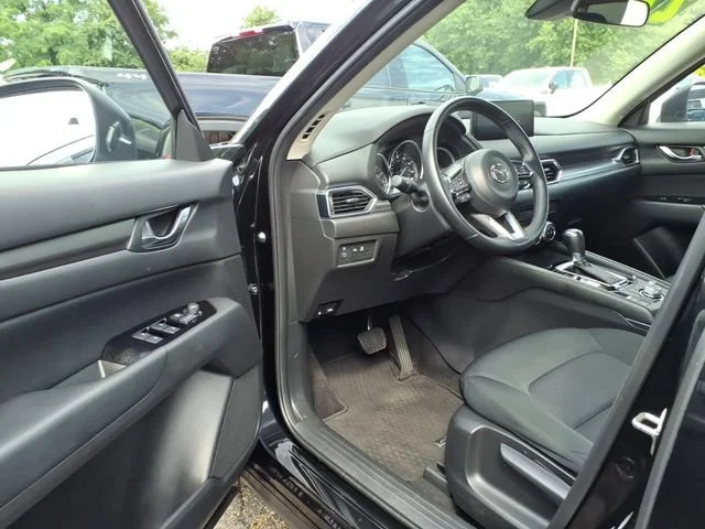 2022 Mazda CX-5 S - Photo 14
