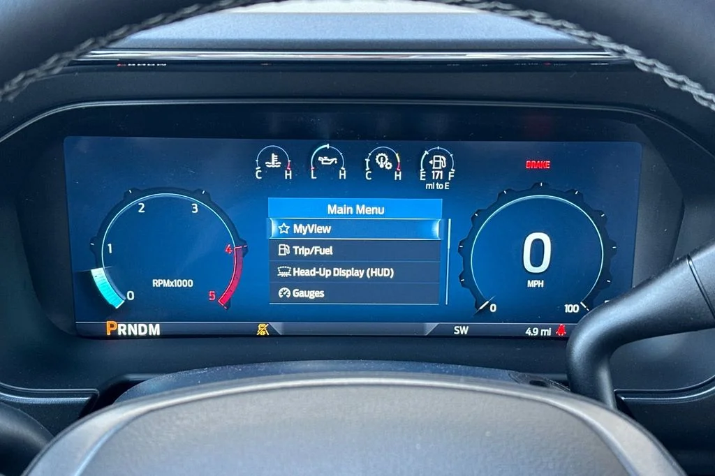 New 2025 Oxford White Ford F-250® Lariat® image 24