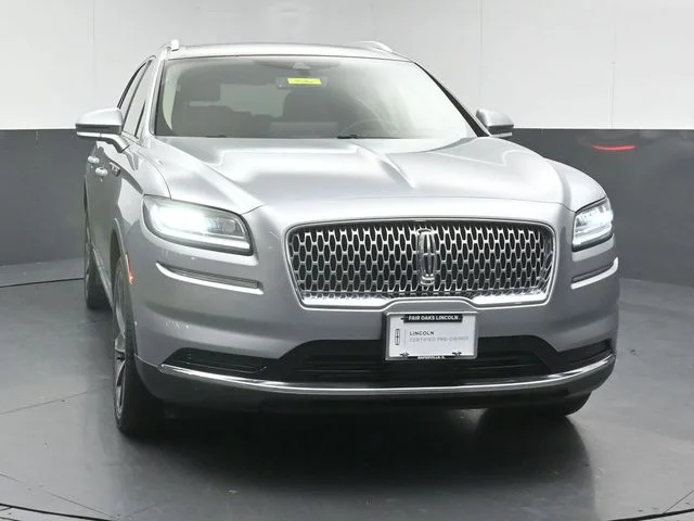 Used 2022 Silver Lincoln Reserve image 2