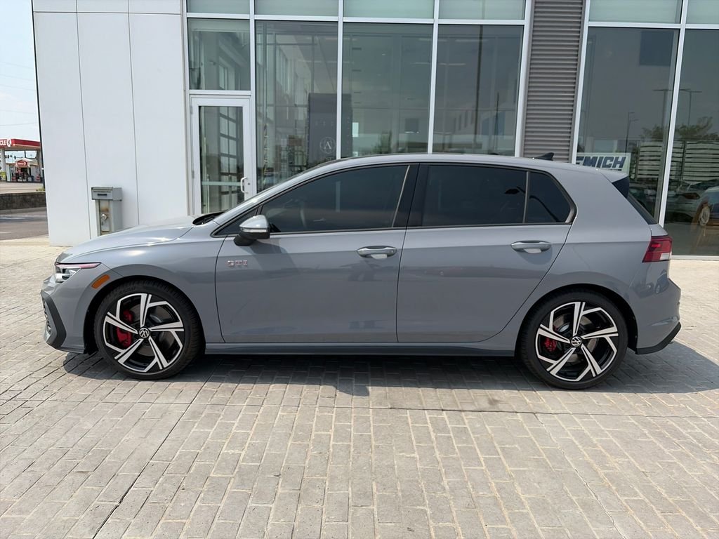 New 2026 Moonstone Gray Volkswagen 2.0T SE image 4