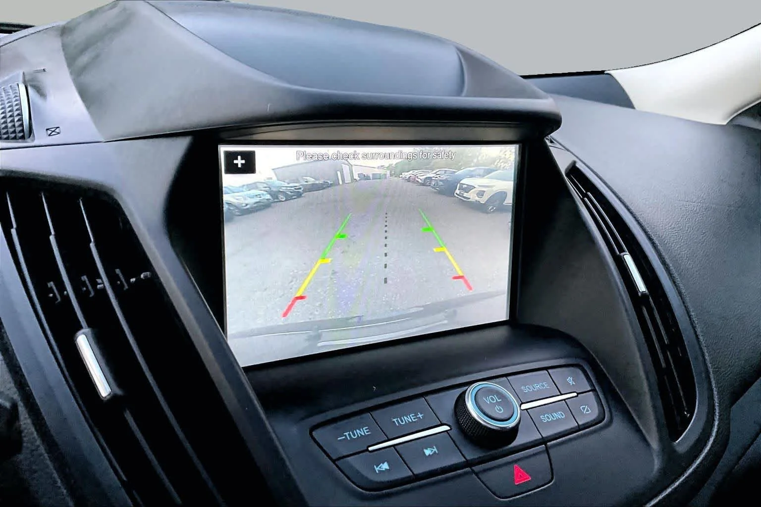 Used 2019 Agate Black Ford SE image 27