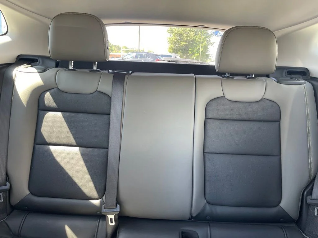 Used 2024 Summit White Chevrolet ACTIV image 13