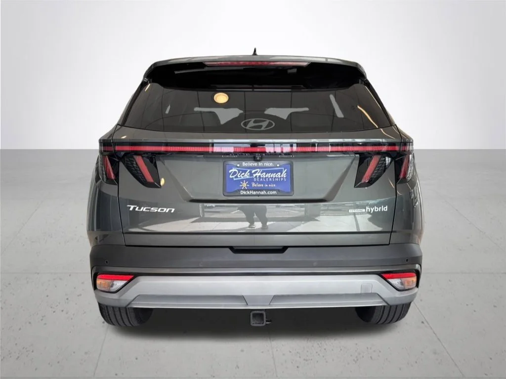 Used 2025 Gray Hyundai Limited image 8