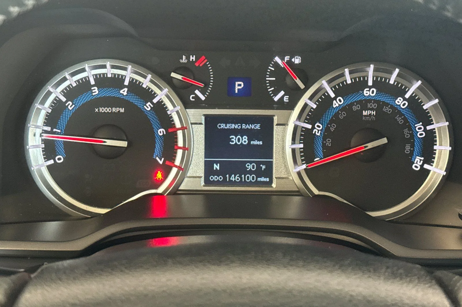 Used 2018 Magnetic Gray Metallic Toyota SR5 Premium image 20