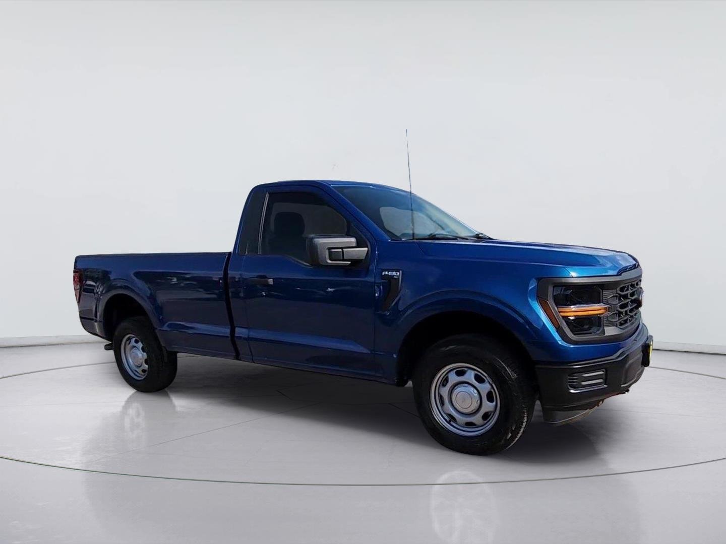 Used 2024 Blue Ford XL image 2