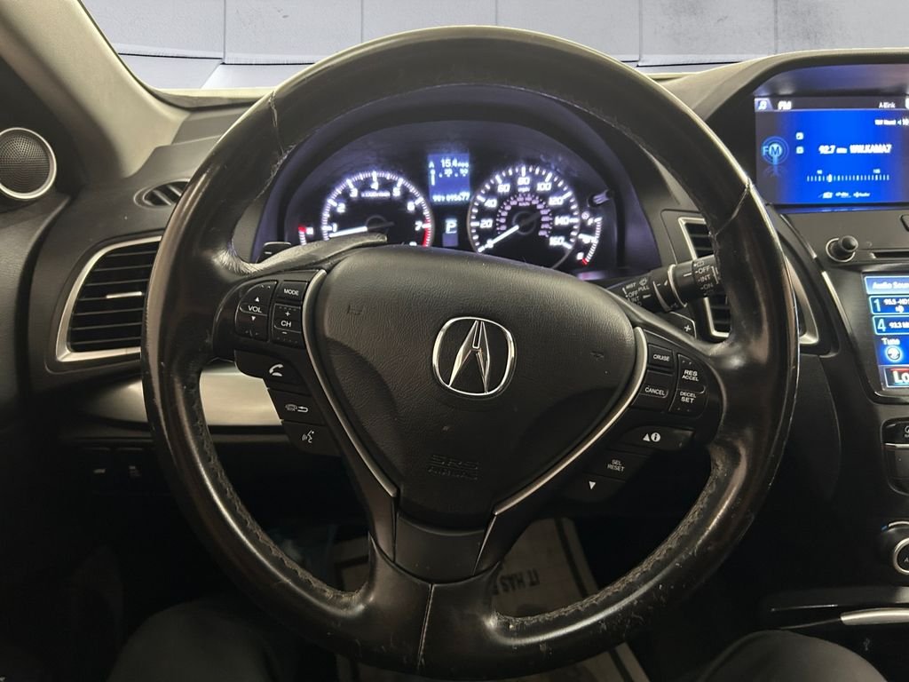 Used 2018 White Acura Technology & AcuraWatch Plus Packages image 9