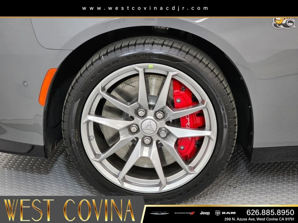 New 2026 Destroyer Gray Exterior Paint Dodge R/T Scat Pack image 9