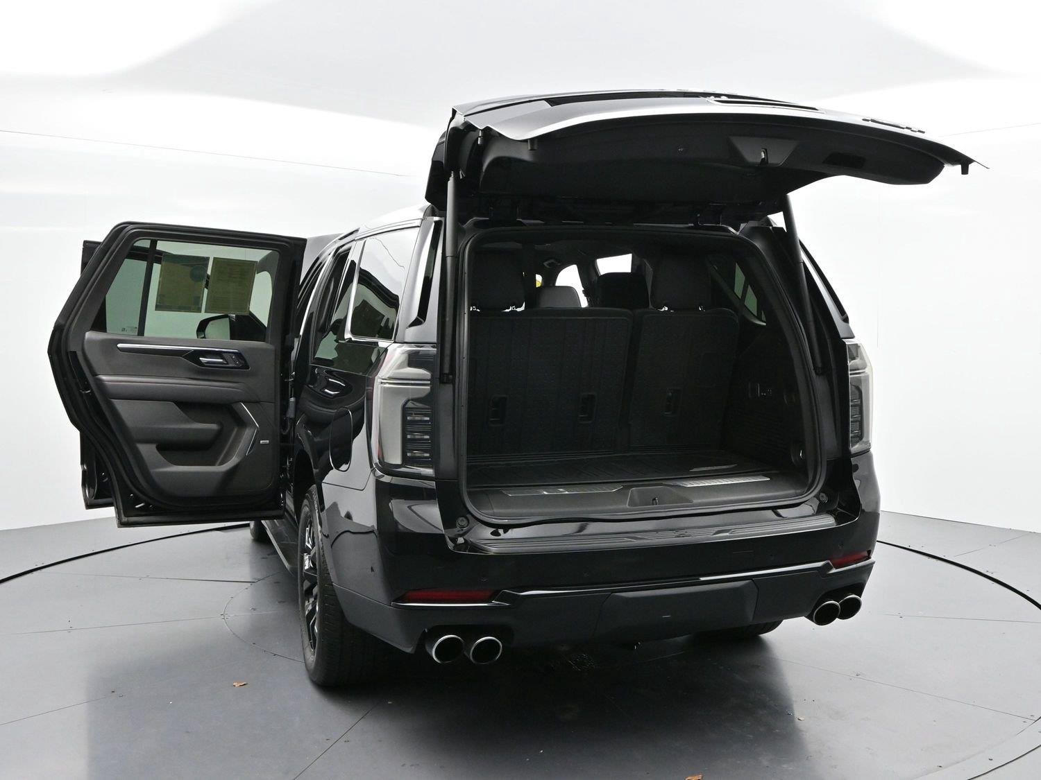 Used 2025 Black Chevrolet RST image 48