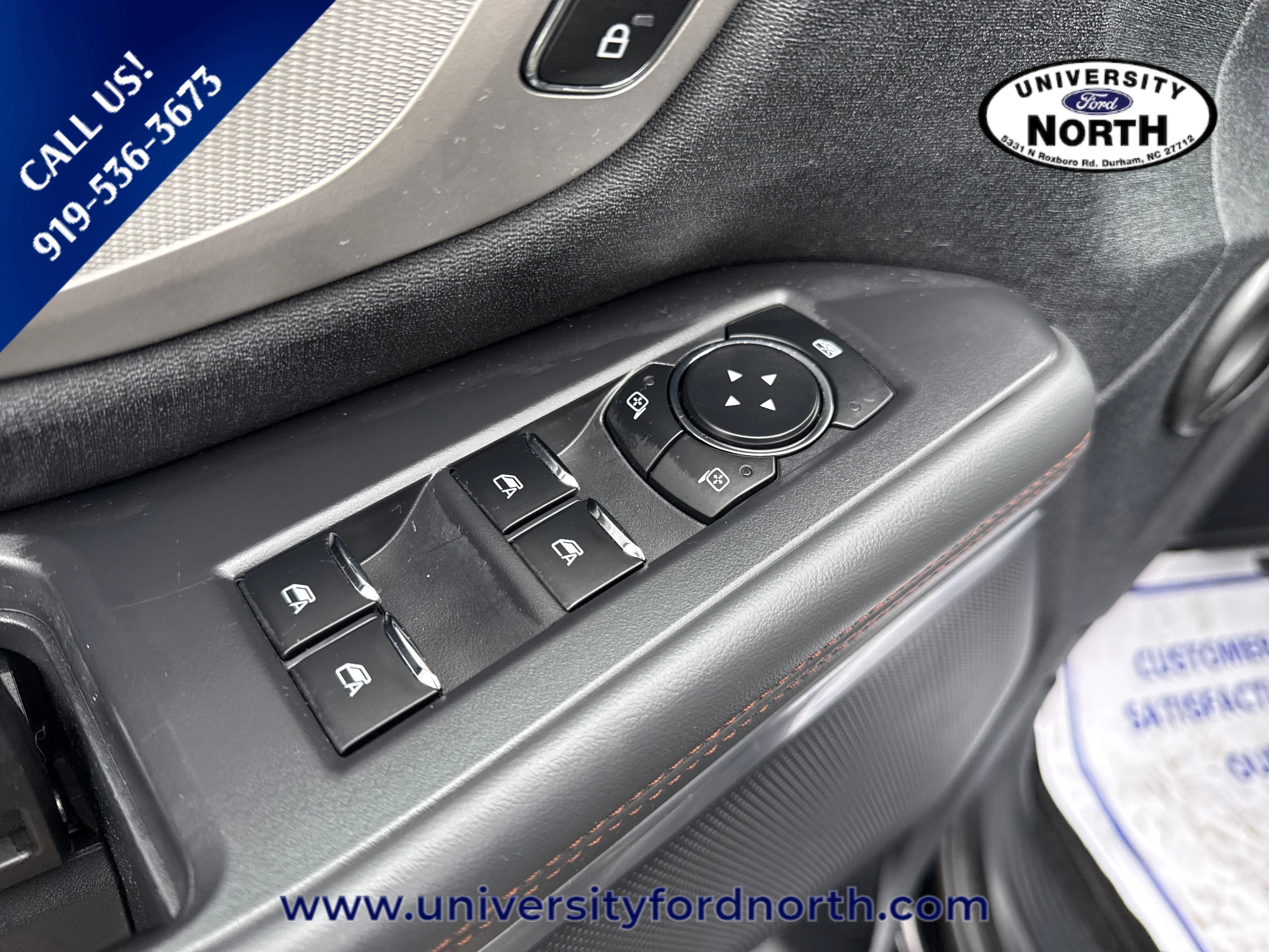 Used 2025 Agate Black Metallic Ford Active image 12